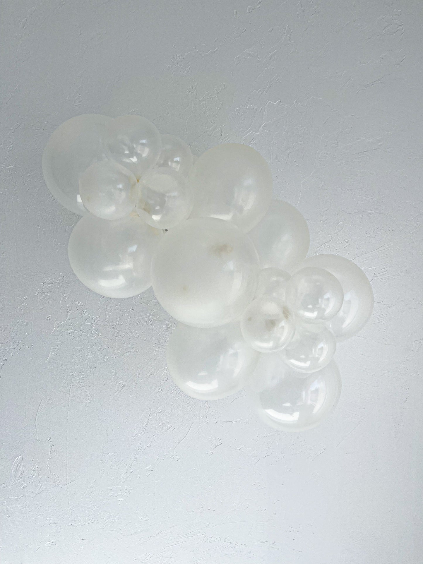 11" Crystal
 Clear Tuftex
 Latex Balloons
 (100 Per Bag)