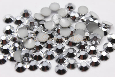 Rhinestone con pega Plata 4mm